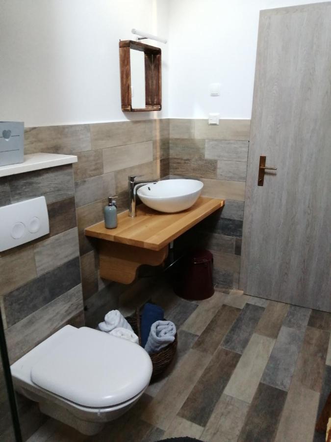 Marcelovi Dvori Bed and Breakfast Pirovac Εξωτερικό φωτογραφία